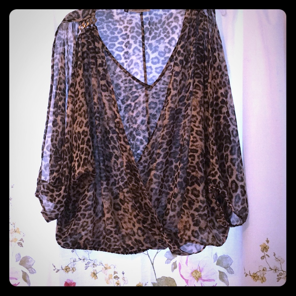 Jennifer Lopez Sheer leopard Blouse !